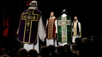 Photo of Prezentare de modă pentru preoți